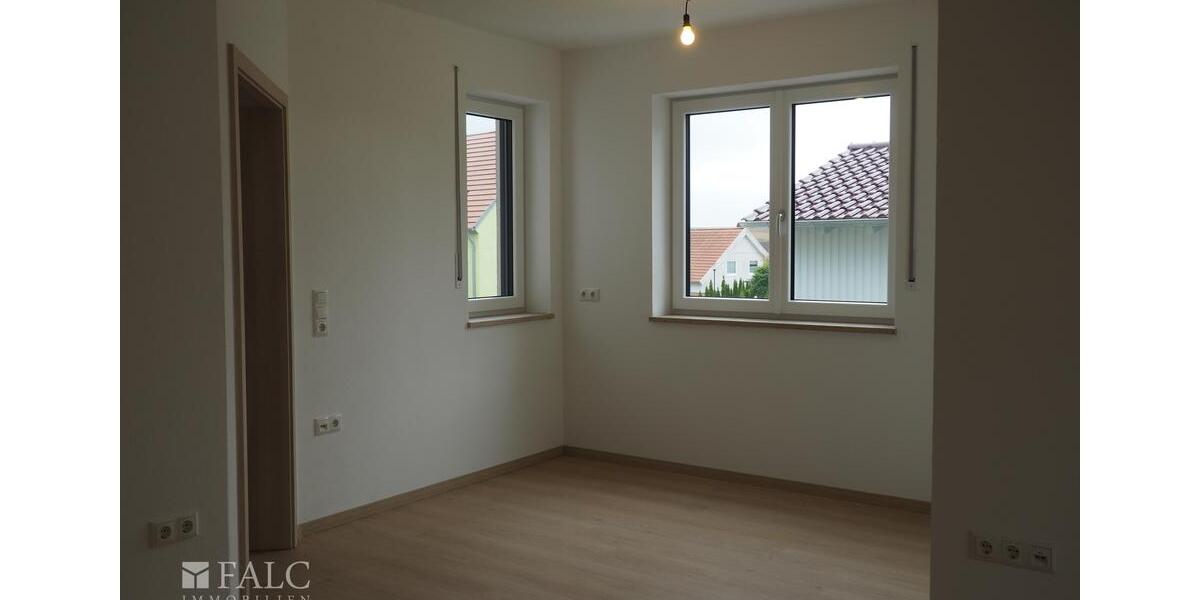 Erdgeschoßwohnung Wolferstadt - 3.5 Zimmer, 87 m&sup2;, 1.042&euro; | Angebot:23540198