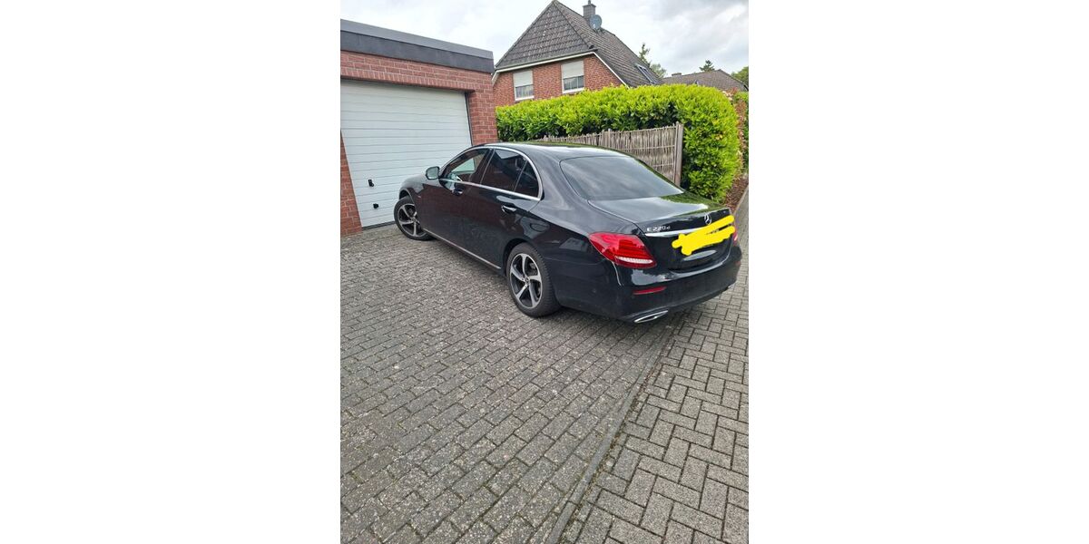 Mercedes-Benz E 220 95.000 km 27.000 &euro; Pasewalk 17309