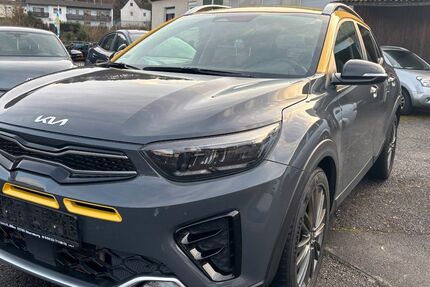 Kia Stonic 59.000 km 17.900 &euro; Leidersbach/Volkersbrunn 63849