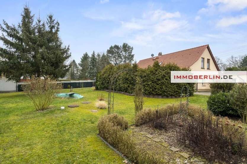 Haus zum Kaufen in Wittenberg 350.000 € 180 m²