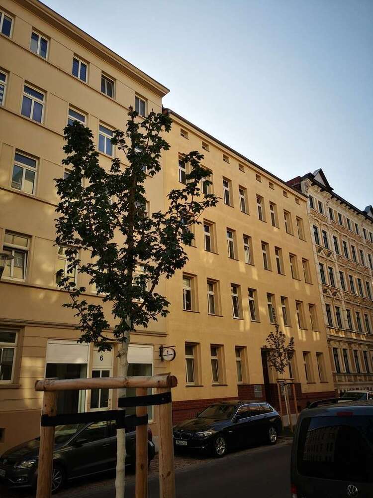 Wohnung zum Mieten in Halle 710 € 88 m²