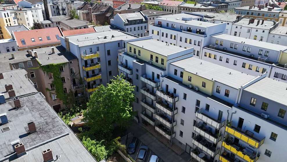 Wohnung zum Mieten in HalleSaale 1.350 € 106.69 m²