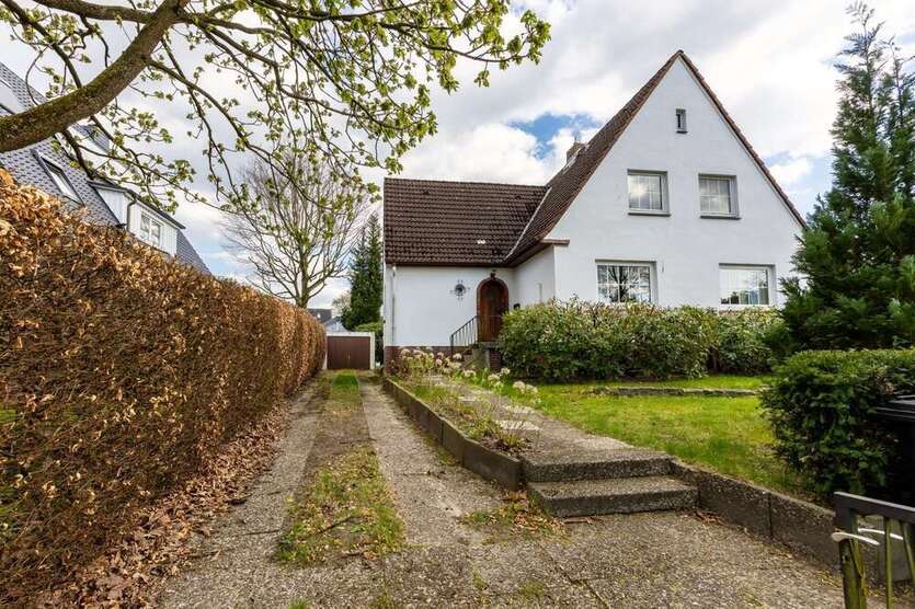 Haus zum Kaufen in Hamburg 1.079.000 € 164 m²