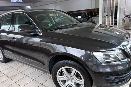 Audi Q5 247.000 km 6.900 &euro; Bonn 53119
