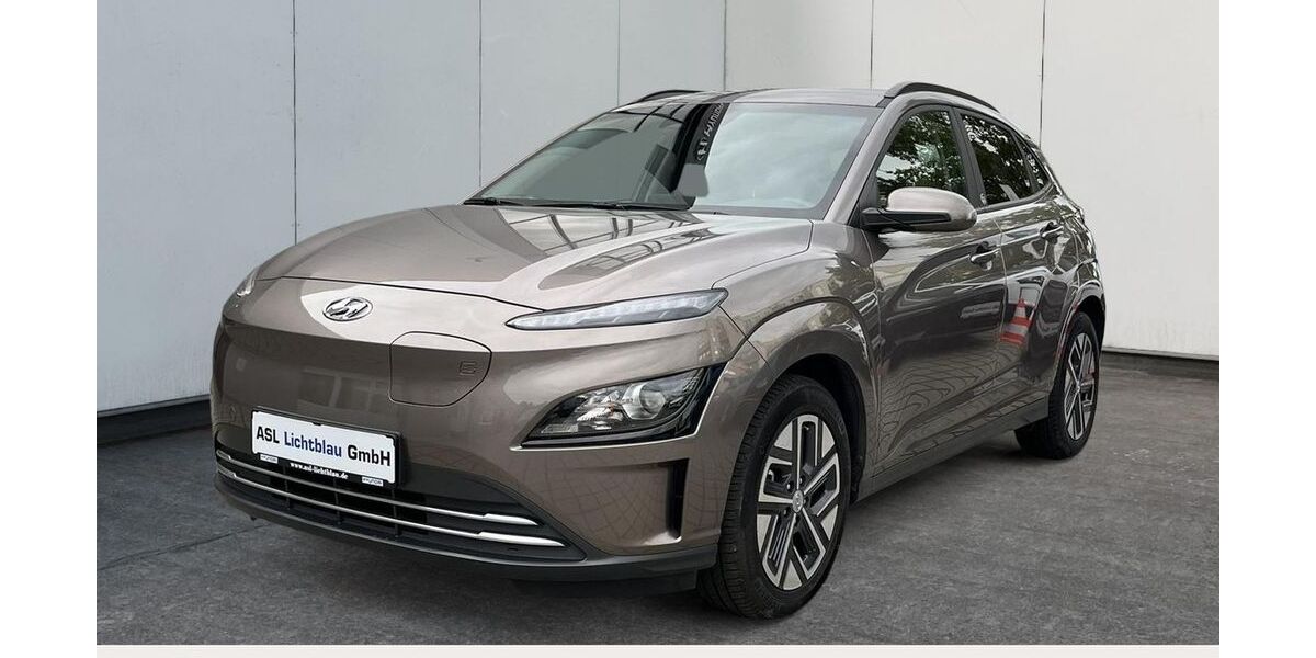 Hyundai KONA 14.596 km 18.990 &euro; Potsdam 14469