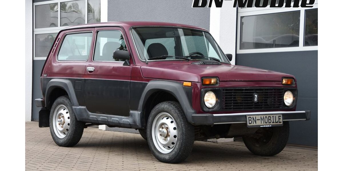 Lada Niva 22.775 km 3.980 &euro; Bonn- Geislar 53225