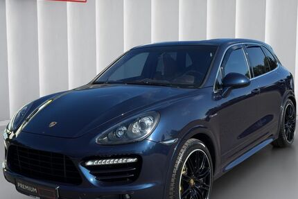Porsche Cayenne 182.378 km 30.490 € Laupheim 88471