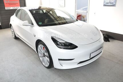 Tesla Model 3 59.800 km 24.999 € Moers 47445
