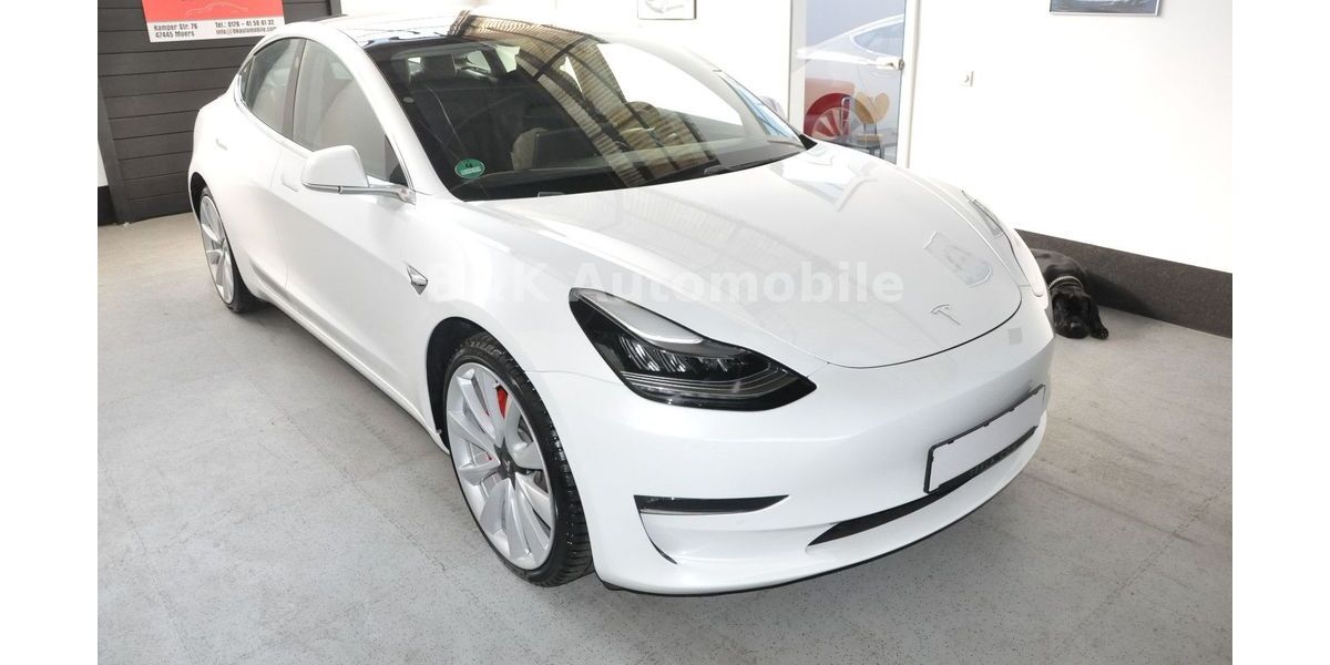 Tesla Model 3 59.800 km 24.999 &euro; Moers 47445