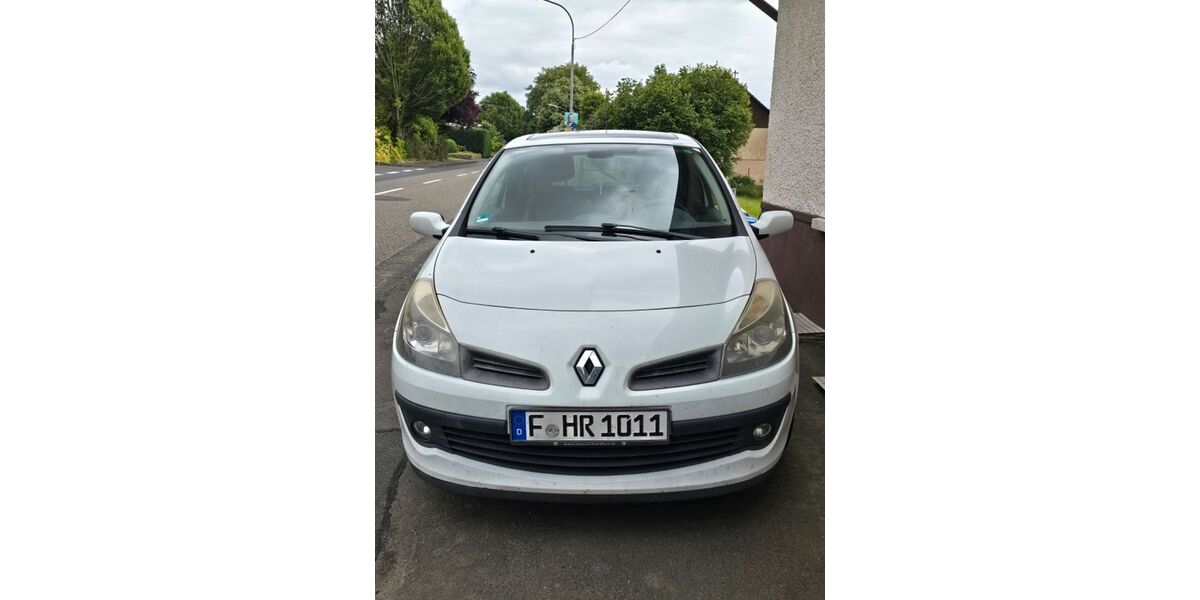 Renault Clio 260.337 km 900 &euro; Ingelbach 57610