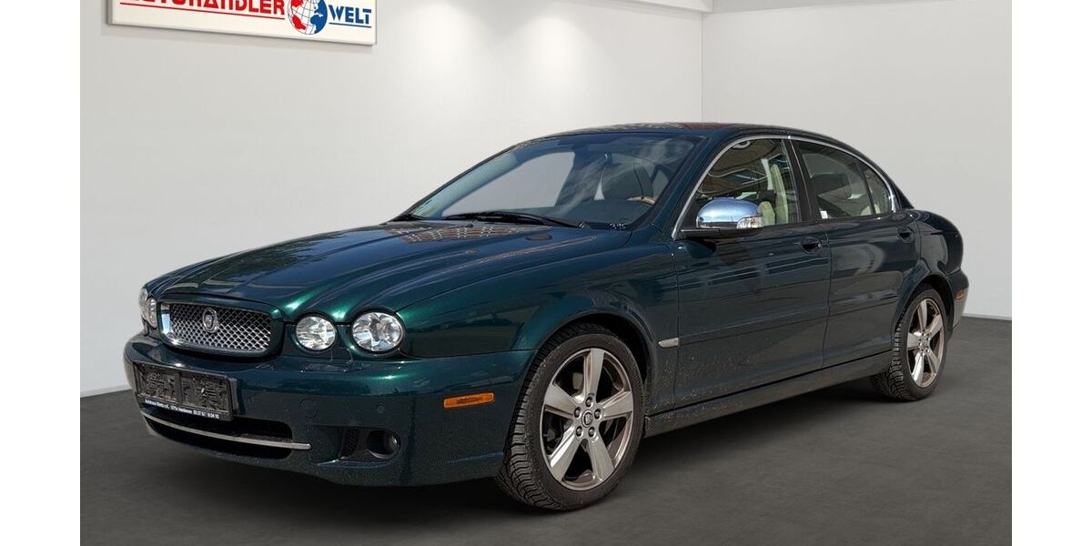 Jaguar X-Type 224.406 km 2.599 &euro; Berlin 12681