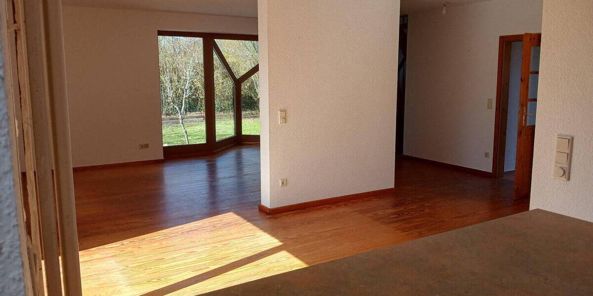 Einfamilienhaus Büdelsdorf - 6 Zimmer, 140 m&sup2;, 415.000&euro; | Angebot:26214890