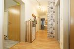 Schöne Wohnung mit Einbauküche in 6-Familienhaus in ruhiger Lage!