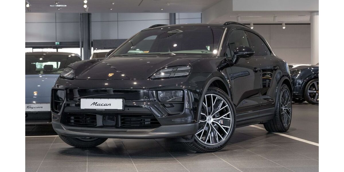Porsche Macan 14.999 km 83.390 € Lübeck 23560