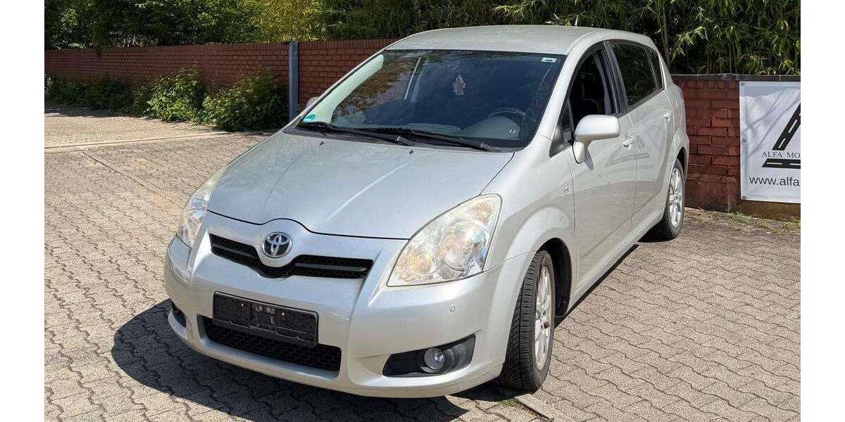 Toyota Corolla Verso 194.400 km 5.950 &euro; Rheinstetten 76287