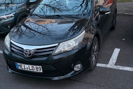 Toyota Avensis 368.701 km 3.000 &euro; Coswig 01640