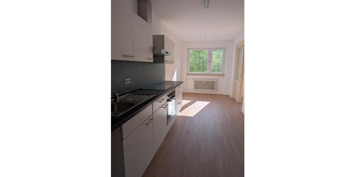 Etagenwohnung Kusel - 3 Zimmer, 71 m&sup2;, 570&euro; | Angebot:26350793
