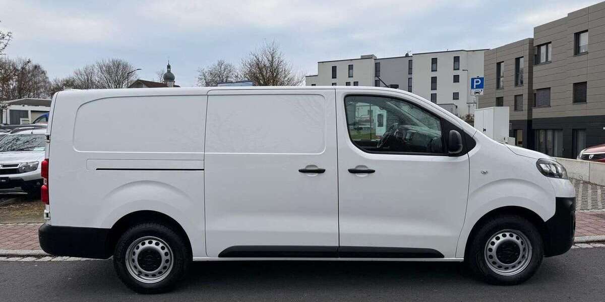 Opel Vivaro 280.000 km 5.880 &euro; Estenfeld 97230