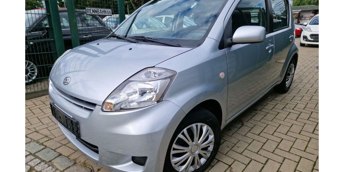 Daihatsu Sirion 95.000 km 2.290 &euro; Berlin Weißensee-Pankow 13086