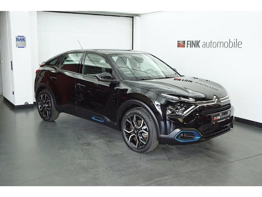 Citroen e-C4 136 Feel 50KWh CARPLAY Batteriezertifikat 18.700 km 16.390 € Lich 35423