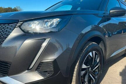 Peugeot 2008 86.000 km 14.799 &euro; Blankenfelde-Mahlow 15831