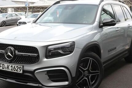 Mercedes GLB 200