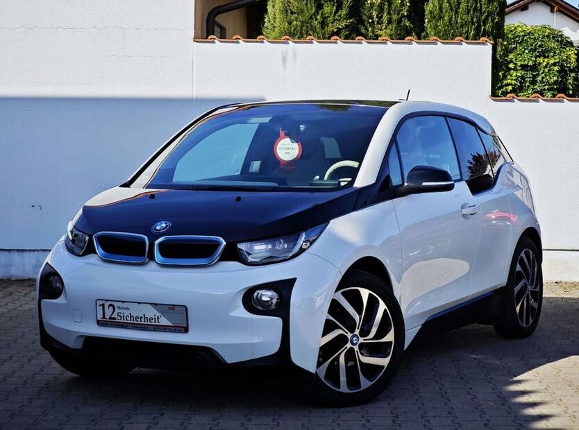 i3
