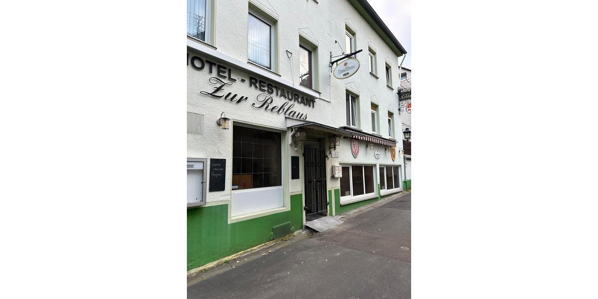 Einfamilienhaus Boppard - 9 Zimmer, 210 m&sup2;, 249.000&euro; | Angebot:24877874