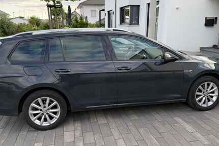 VW Golf 199.000 km 7.500 &euro; Sulzfeld 97633