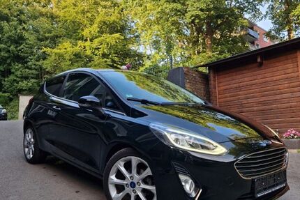 Ford Fiesta 81.690 km 8.200 € Remscheid 42859