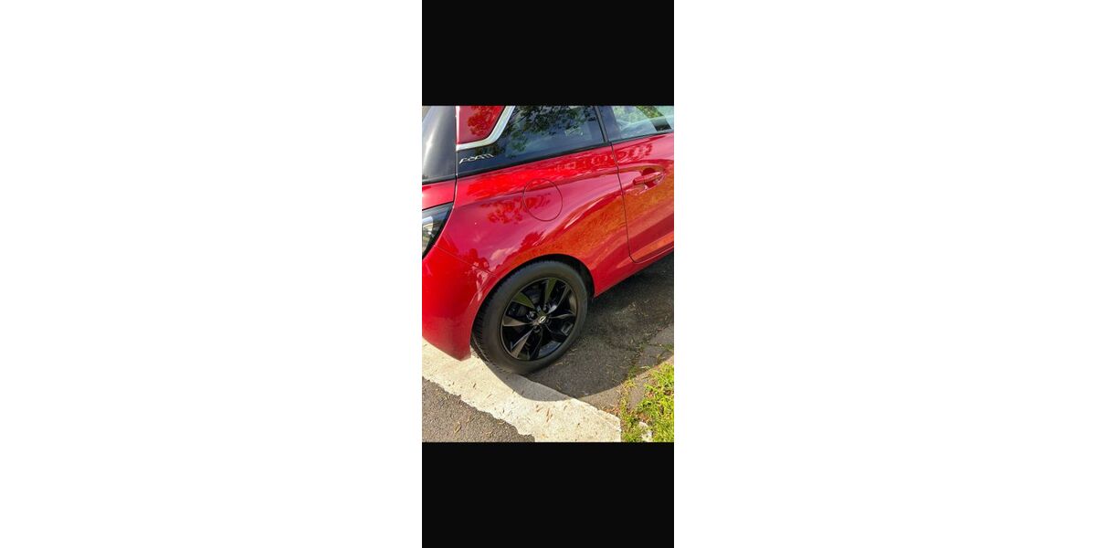 Opel Adam 96.000 km 7.300 &euro; Köln 51105