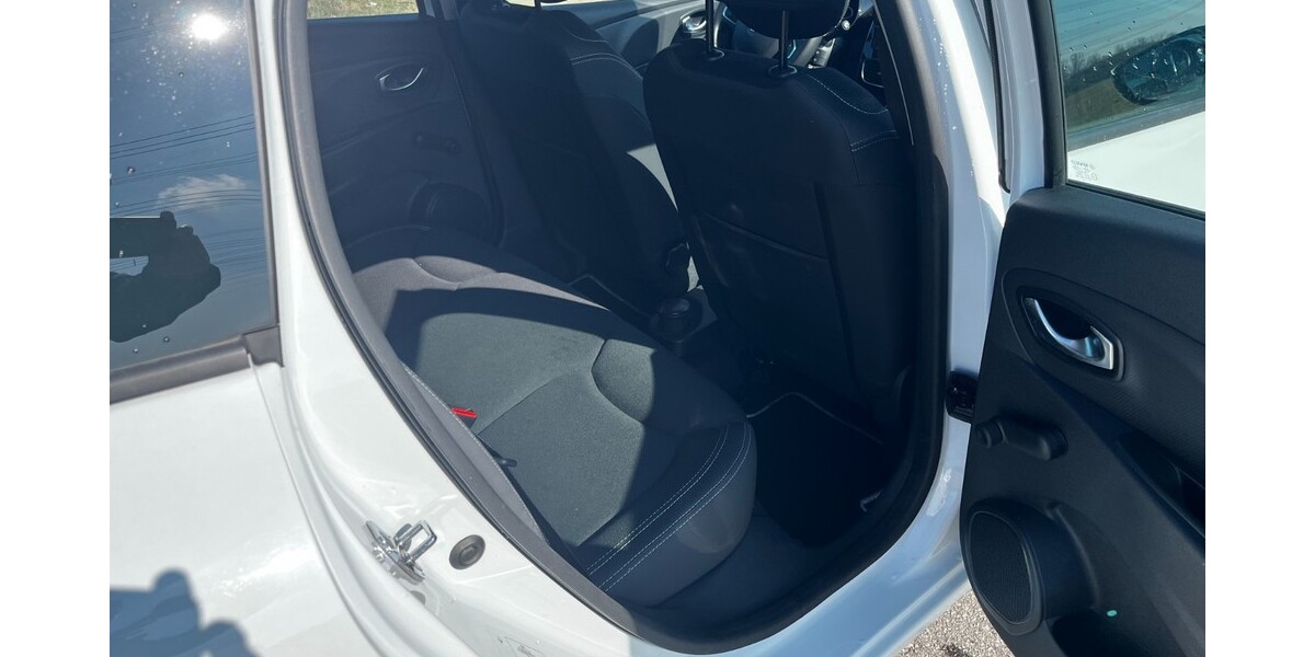 Renault Clio IV 31.226 km 9.960 &euro; Berlin 10178