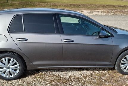 VW Golf 145.700 km 10.500 &euro; Römerstein 72587