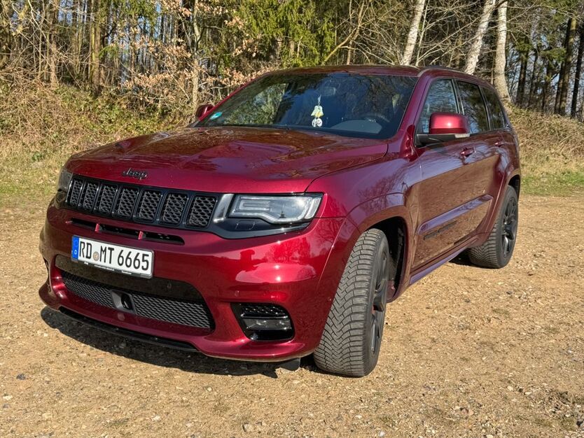 Jeep Grand Cherokee 201.000 km 27.900 € Aukrug 24613