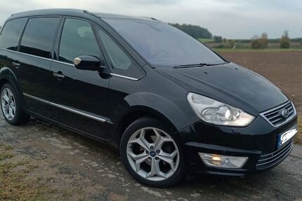 Ford Galaxy 260.000 km 6.999 &euro; Lage 32791