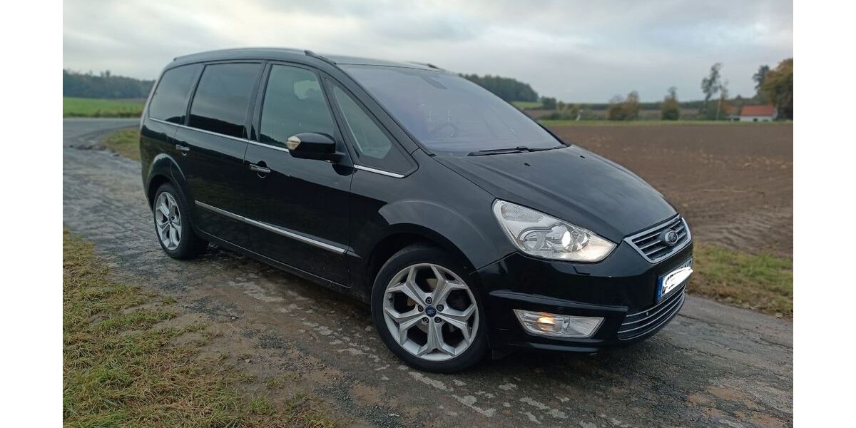 Ford Galaxy 260.000 km 7.499 &euro; Lage 32791