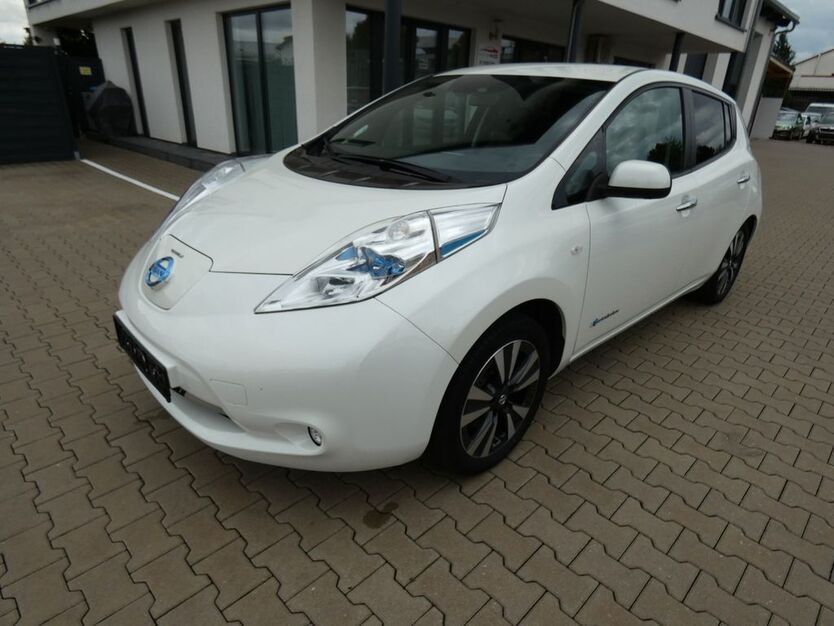 Nissan Leaf 83.000 km 5.790 € Erfurt 99087