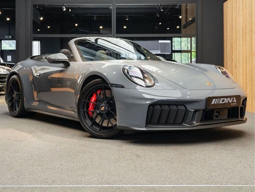 992