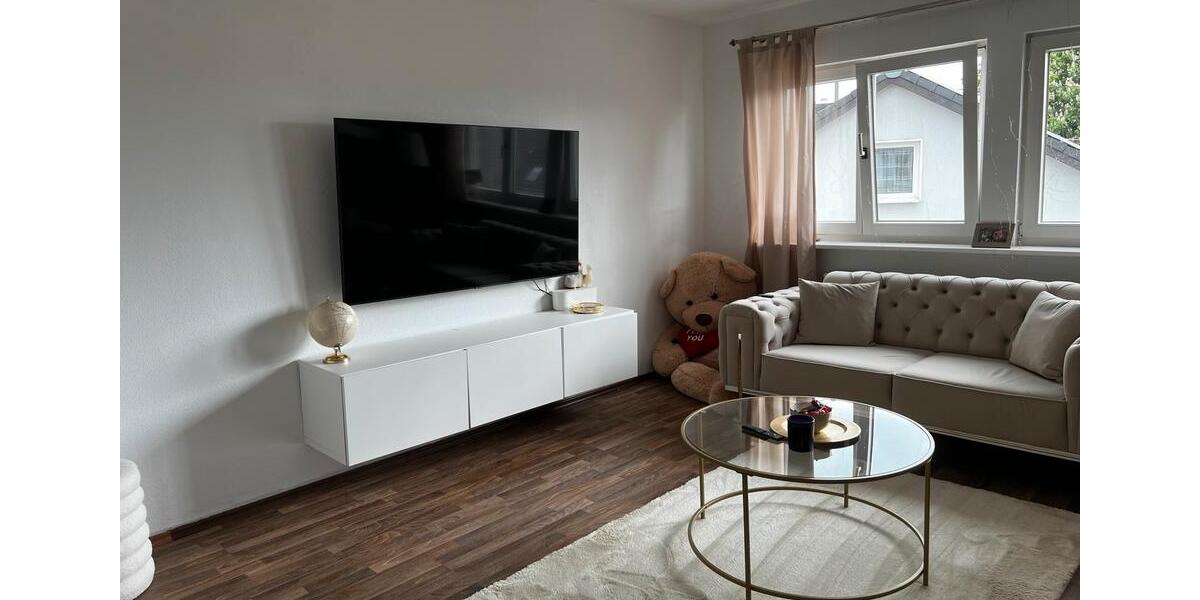 Dachgeschoßwohnung Meitingen - 3 Zimmer, 65 m&sup2;, 850&euro; | Angebot:26678749