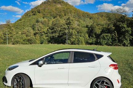 Ford Fiesta 90.100 km 16.200 &euro; Bad Urach 72574