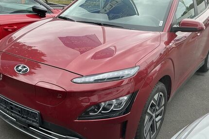 Hyundai KONA 24.326 km 19.500 &euro; Eitorf 53783