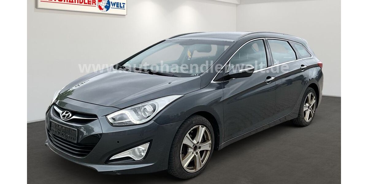 Hyundai i40 232.656 km 3.499 &euro; Brehna 06796