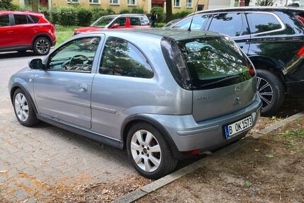 Opel Corsa 325.000 km 700 &euro; Velten 16727