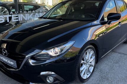 Mazda 3 100.000 km 11.490 &euro; Bad Salzuflen 32105