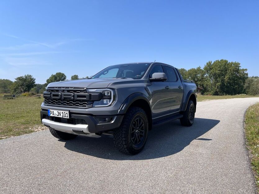 Ford Raptor 12.320 km 61.000 € Neuburg am Inn 94127