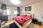Investition mit Perspektive, sanierungsbedürftige 4- Zimmer Wohnung im Erdgeschoss 4 zimmer