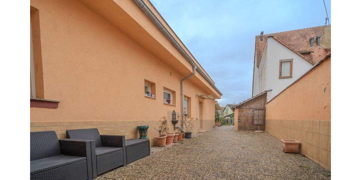 Einfamilienhaus Edingen-Neckarhausen Edingen - 7 Zimmer, 283 m&sup2;, 680.000&euro; | Angebot:24872175