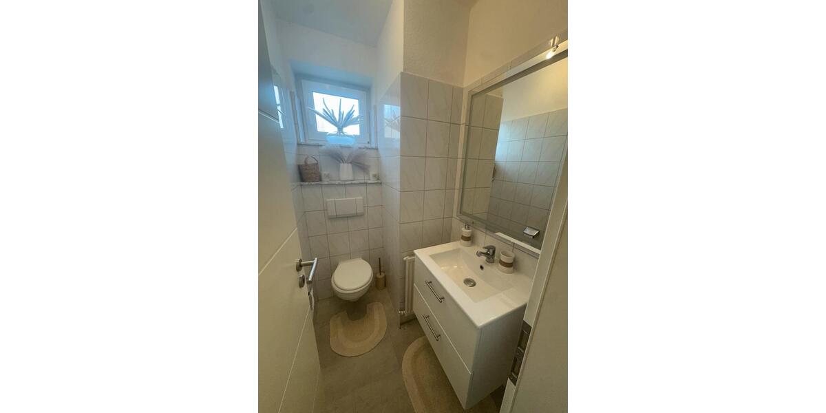 Reihenhaus Hatten - 4 Zimmer, 115 m&sup2;, 1.250&euro; | Angebot:26030713