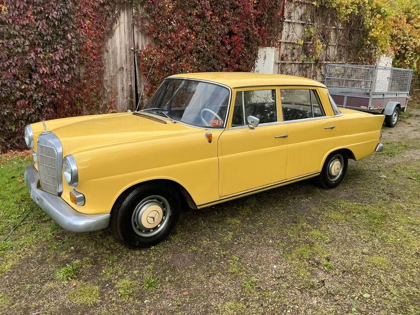 Mercedes-Benz Andere 111.111 km 5.500 € Wendeburg 38176