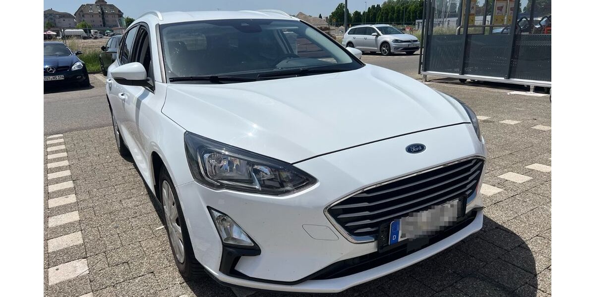 Ford Focus 164.000 km 8.290 &euro; Donaueschingen 78166